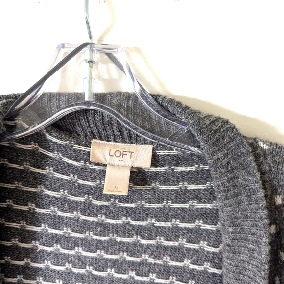 LOFT, Festive Sweater, Size Medium - Picture 3 of 3